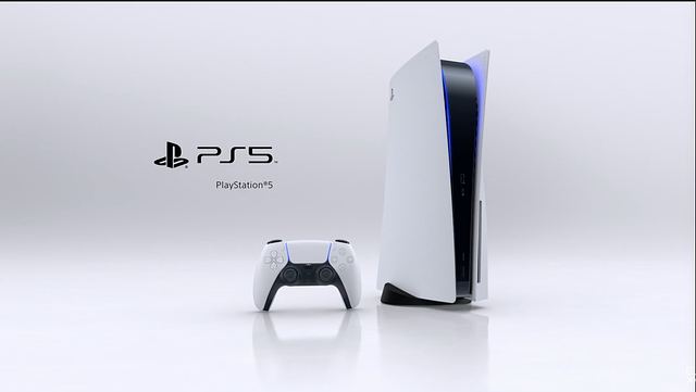 Игровая консоль PlayStation 5 с приводом Ultra HD Blu-ray